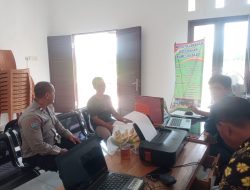 Di Kantor Kelurahan Kameloh Baru, Polsek Sabangau Ajak Warga Budayakan Hidup Bersih