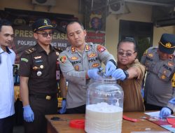 Kapolres Gumas Pimpin Pemusnahan Puluhan Gram Sabu, Hasil Pengungkapan Kasus di Bulan Mei