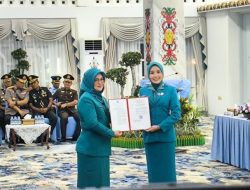 Personel Polresta Palangka Raya Amankan Pelantikan Pj. Bupati Barito Utara di Istana Isen Mulang