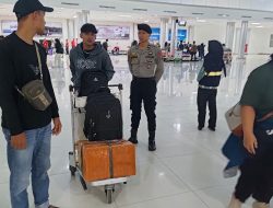 Jaga Keamanan Obvit, Satpampbvit Polresta Palangka Raya Pam Aktivitas Penerbangan Bandara