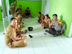 Polsek Gunung Timang Dengar Langsung Aspirasi Warga Kandui Lewat Jumat Curhat