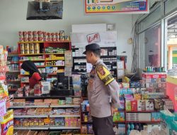Piket Polsek Patroli Pertokoan diwilkum Polsek Sematu Jaya