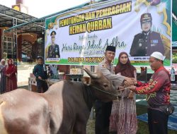 Hari Raya Idul Adha 1446 H Polres Katingan Laksanakan Pemotongan 10 Ekor Sapi 1 Ekor Kambing Qurban