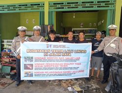 Satlantas Polresta Palangka Raya Gencarkan Edukasi Lalu Lintas ke Bengkel Motor