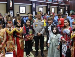 Perkuat Sinergi, Kapolda Kalteng Hadiri Peringatan Hari Anak dan Keluarga Nasional di Kantor Gubernur