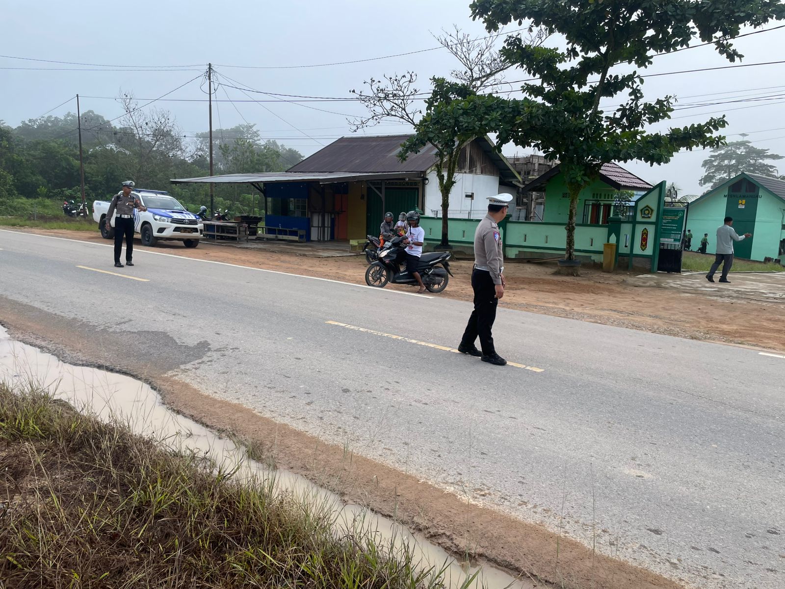 Sat Lantas Giatkan Gatur Lalin di Sekolah Mts Negeri