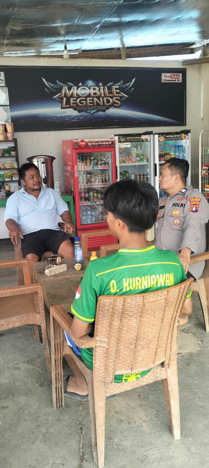 Perkuat Kamtibmas, Polsek Katingan Tengah Sambangi Warga