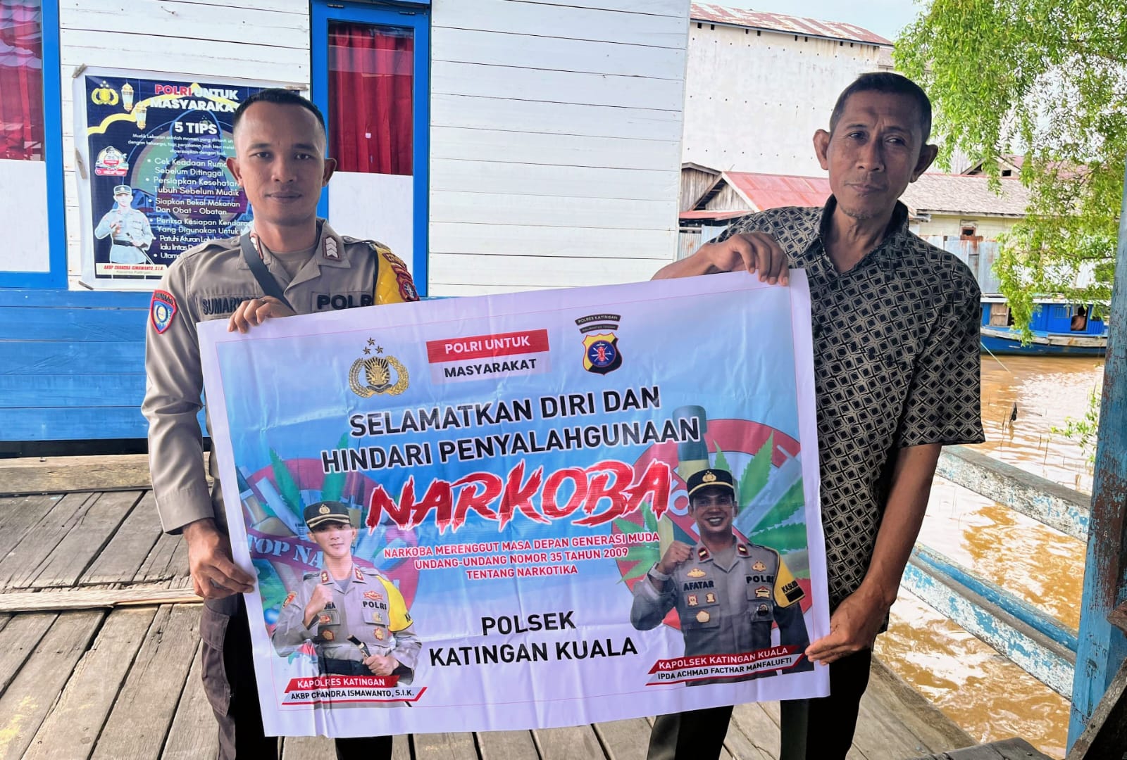 Polsek Katingan Kuala Sosialisasi Tentang Penyalahgunaan Narkoba Ke Masyarakat