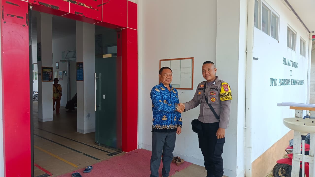 BHABINKAMTIBMAS POLSEK KATINGAN HULU SAMBANGI WARGA.