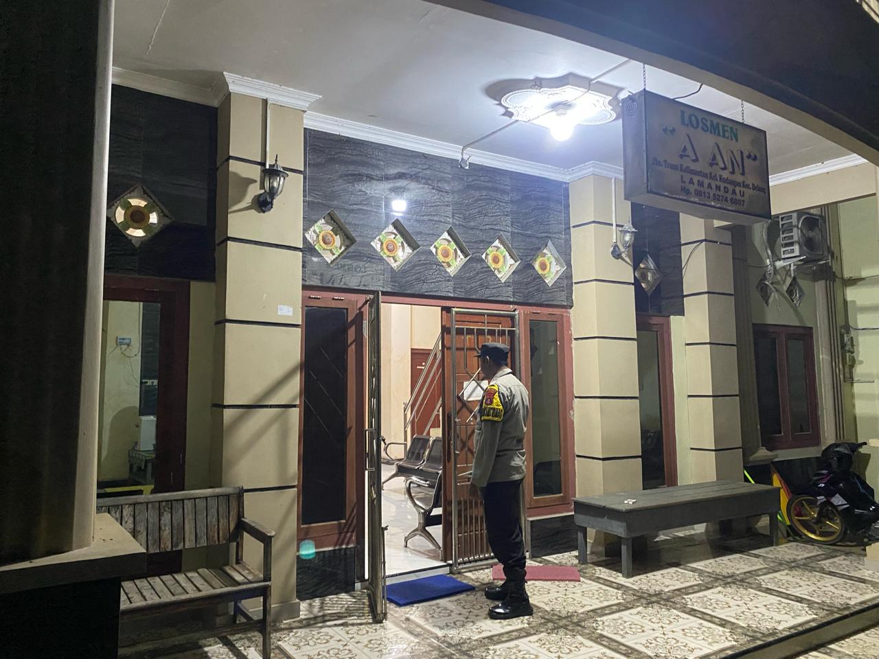 Piket Polsek Delang melaksanakan giat patroli Tempat Objek Vital