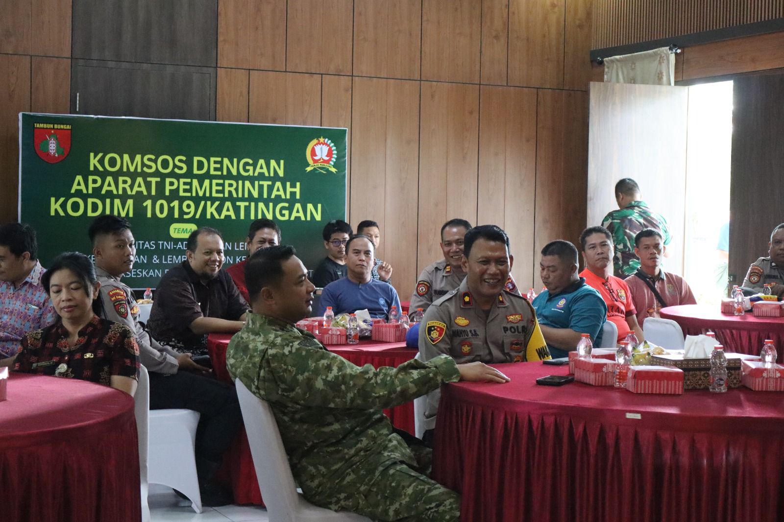 Wakapolres Katingan Hadiri Kegiatan Komunikasi Sosial Bersama Aparat Pemerintah yang Dipimpin Dandim 1019/Katingan