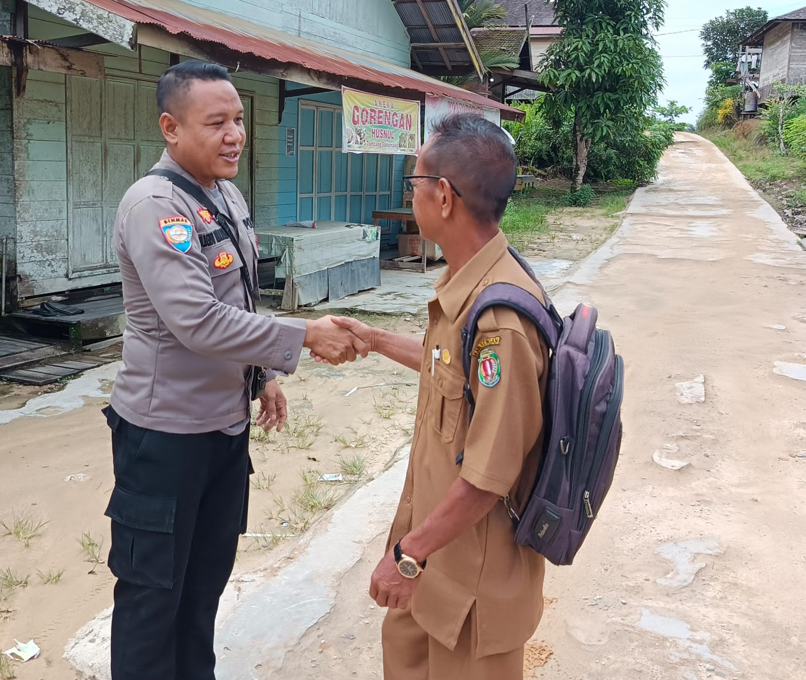 ‎BHABINKAMTIBMAS POLSEK KATINGAN HULU SAMBANGI WARGA.