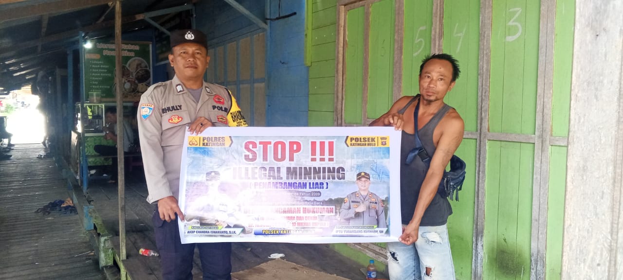Upaya pencegahan Penambangan Emas Tanpa Ijin (PETI) di Kecamatan Katingan Hulu dan Bukit Raya, Bhabinkamtibmas sosialisasi kepada masyarakat.