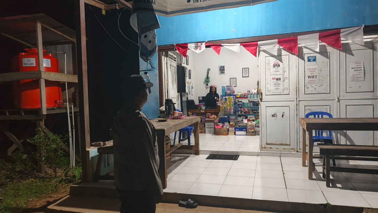 Piket Polsek Patroli kepertokoan diwilkum Polsek Delang