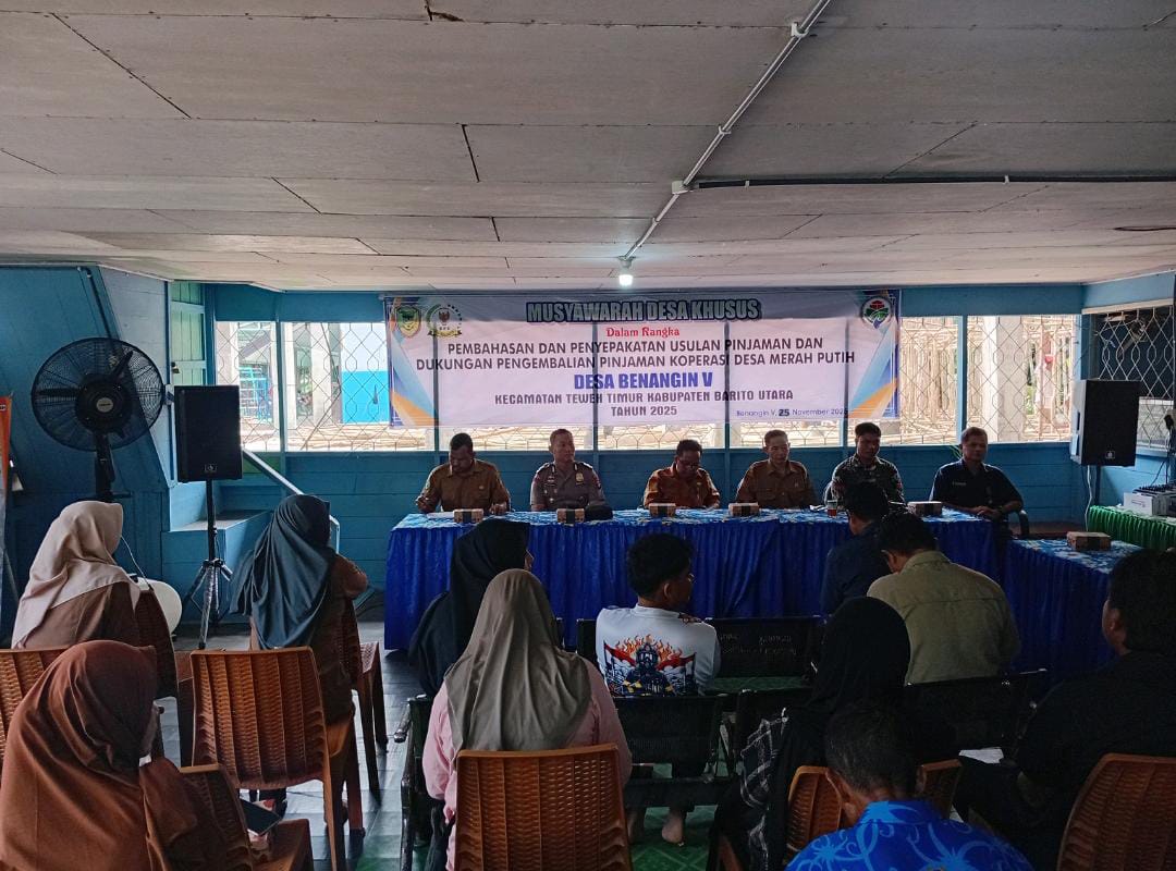 Polsek Teweh Timur Hadiri dan Kawal Musdessus Pembentukan Koperasi Merah Putih Desa Benangin V