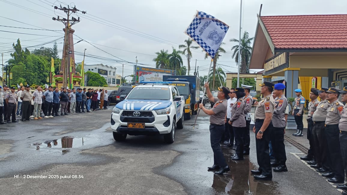 Bantuan Kemanusian Polres Kotim untuk Bencana Sumatra Resmi Dilepas Kapolres.