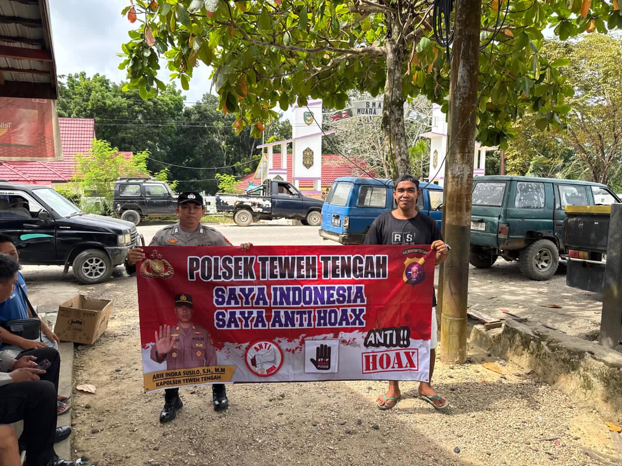 Putus Penyebaran Berita Hoax, Polsek Teweh Tengah Sampaikan Stop Hoax Kepada Warga