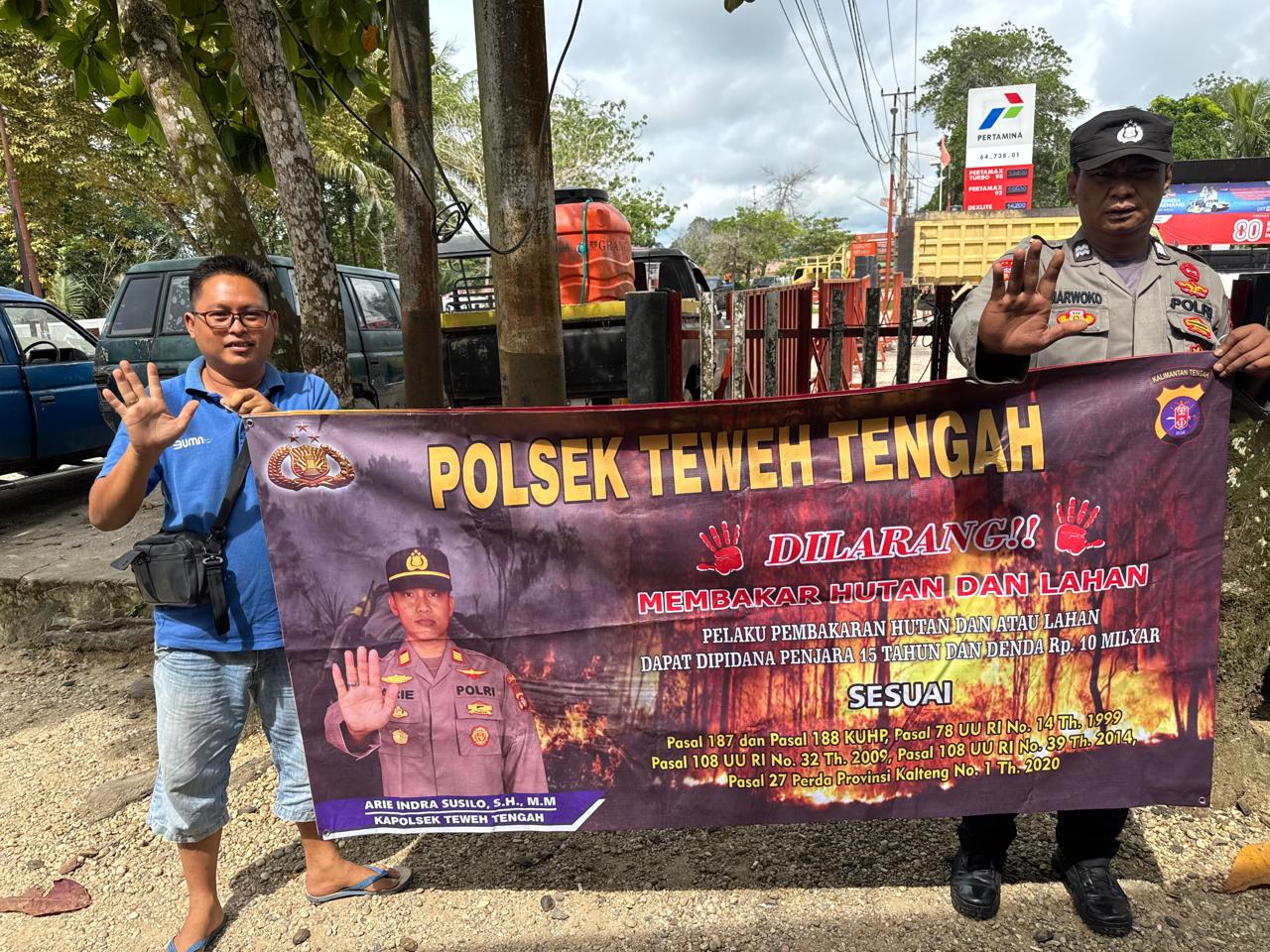 Himbau Tentang Bahaya Membakar Hutan, Polsek Teweh Tengah Sampaikan Stop Karhutla kepada Warga