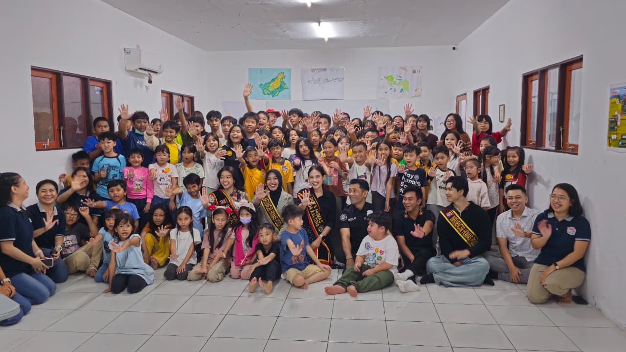 Sambangi Homy School Palangka Raya, Humas Polda Kalteng Ajak Siswa Bijak Bermedia Sosial dan Stop Bullying