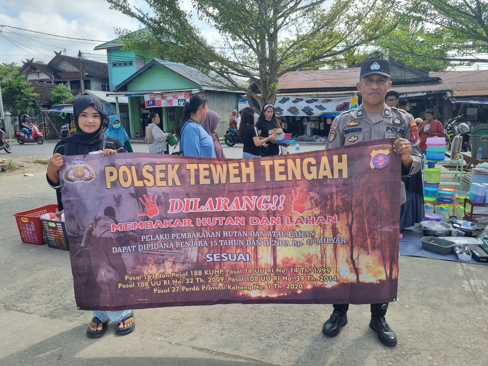 Sosialisasikan Akibat Dari Pembakaran Hutan/Lahan, Polsek Teweh Tengah Sampaikan Bahaya Karhutla Kepada Masyarakat