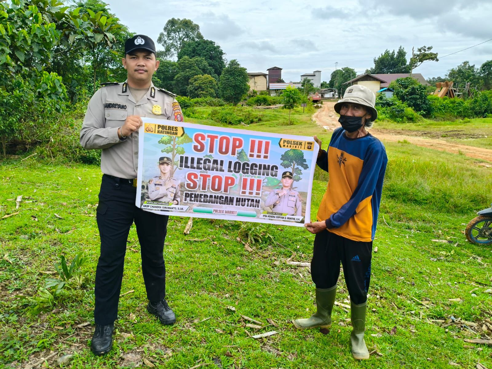 Cegah Ilegal Loging, Pers Polsek Marikit laksanakan Sosialisasi ke Masyarakat.