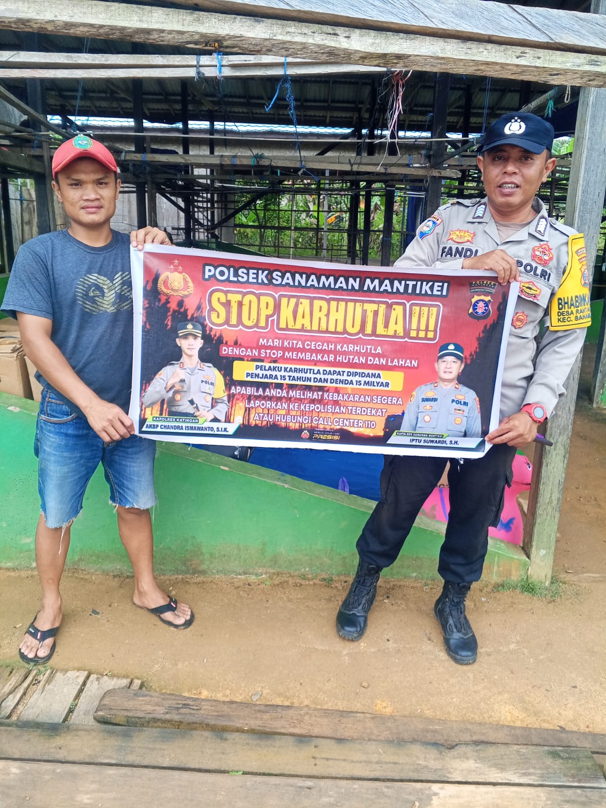 Cegah Kebakaran Hutan dan Lahan Bhabinkambtibmas Polsek Sanaman Mantikei Sosialisasi Karhutla