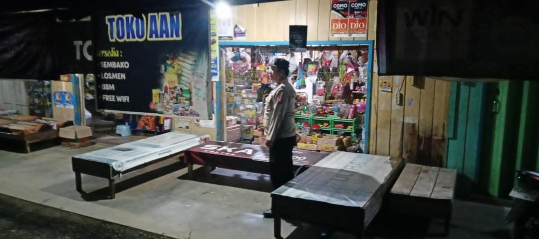 Piket Polsek Delang Silaturahmi Ke Masyarakat