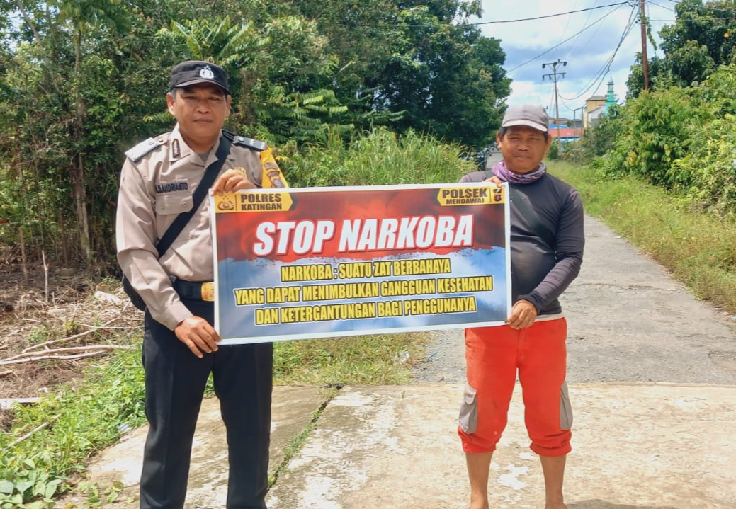 Dalam Rangka Mendukung Program Pemerintah, Bhabinkamtibmas Desa Kampung melayu Polsek Mendawai Cek Lokasi Pemanfaatan Lahan Pekarangan Warga