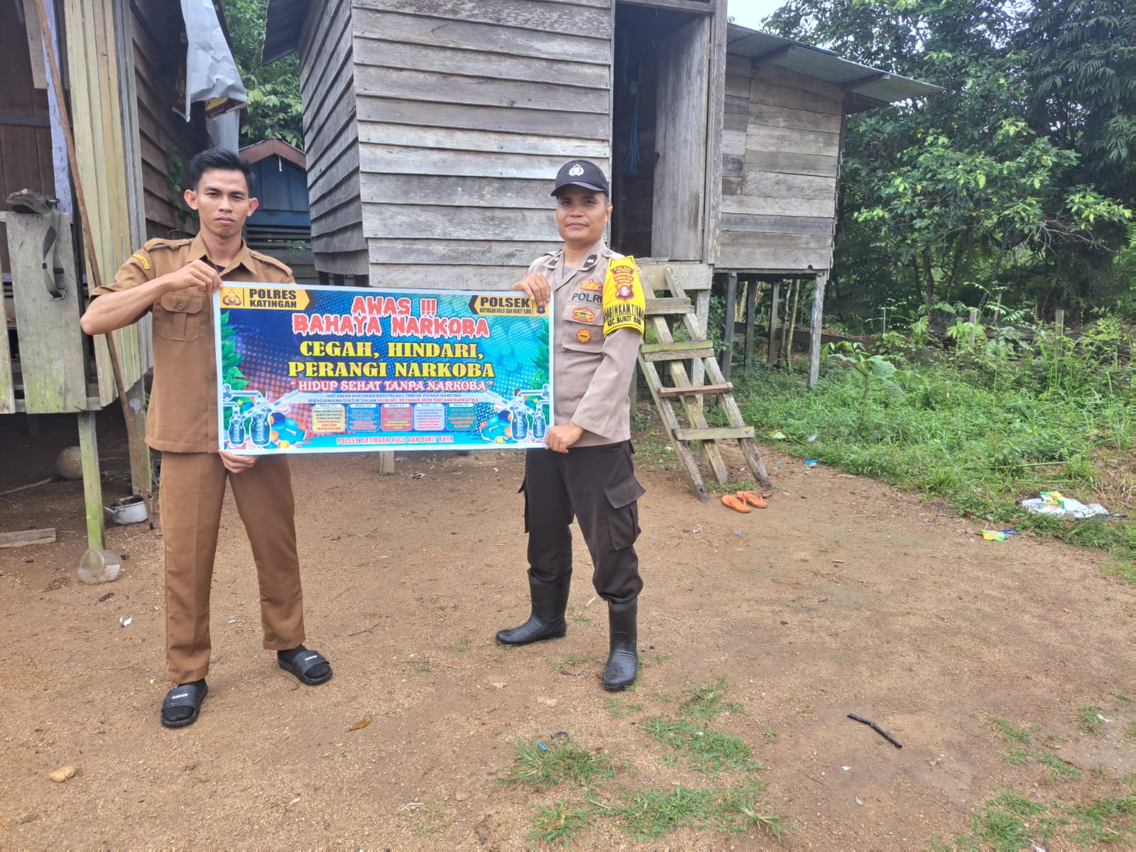 Bhabinkamtibmas Polsek Katingan Hulu dan Bukit Raya Imbau Warga Jauhi Narkoba.