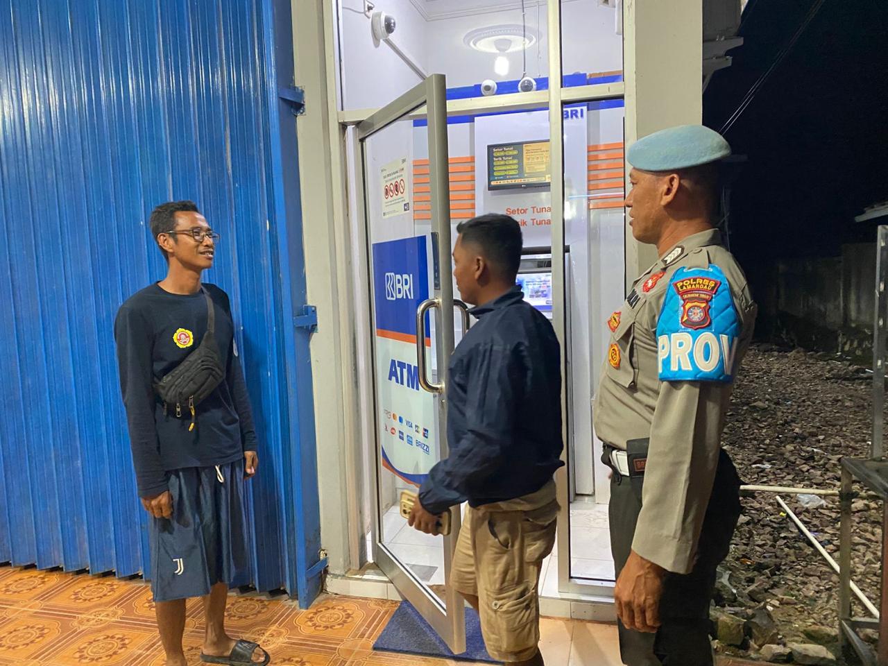 Piket Polsek Patroli dimalam hari ke Perbankan Atm