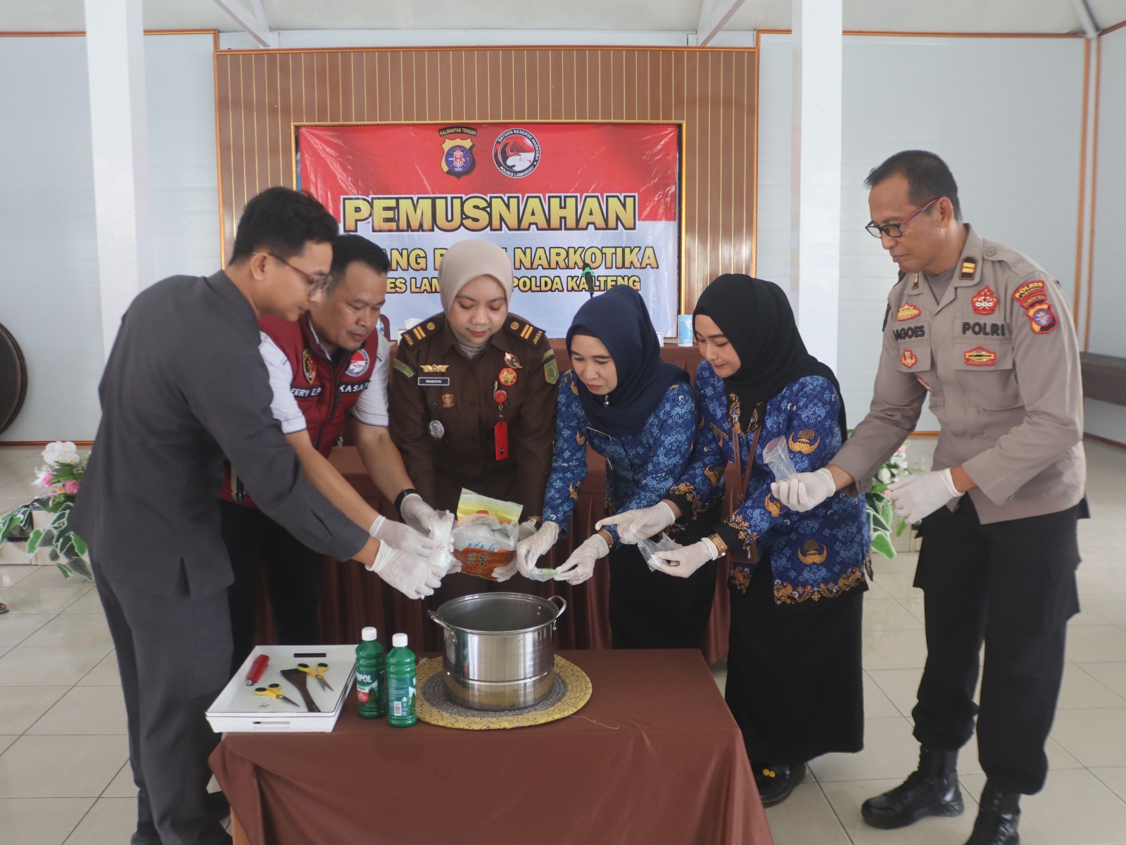 Polres Lamandau Gelar Press Release dan Pemusnahan Barang Bukti Narkoba