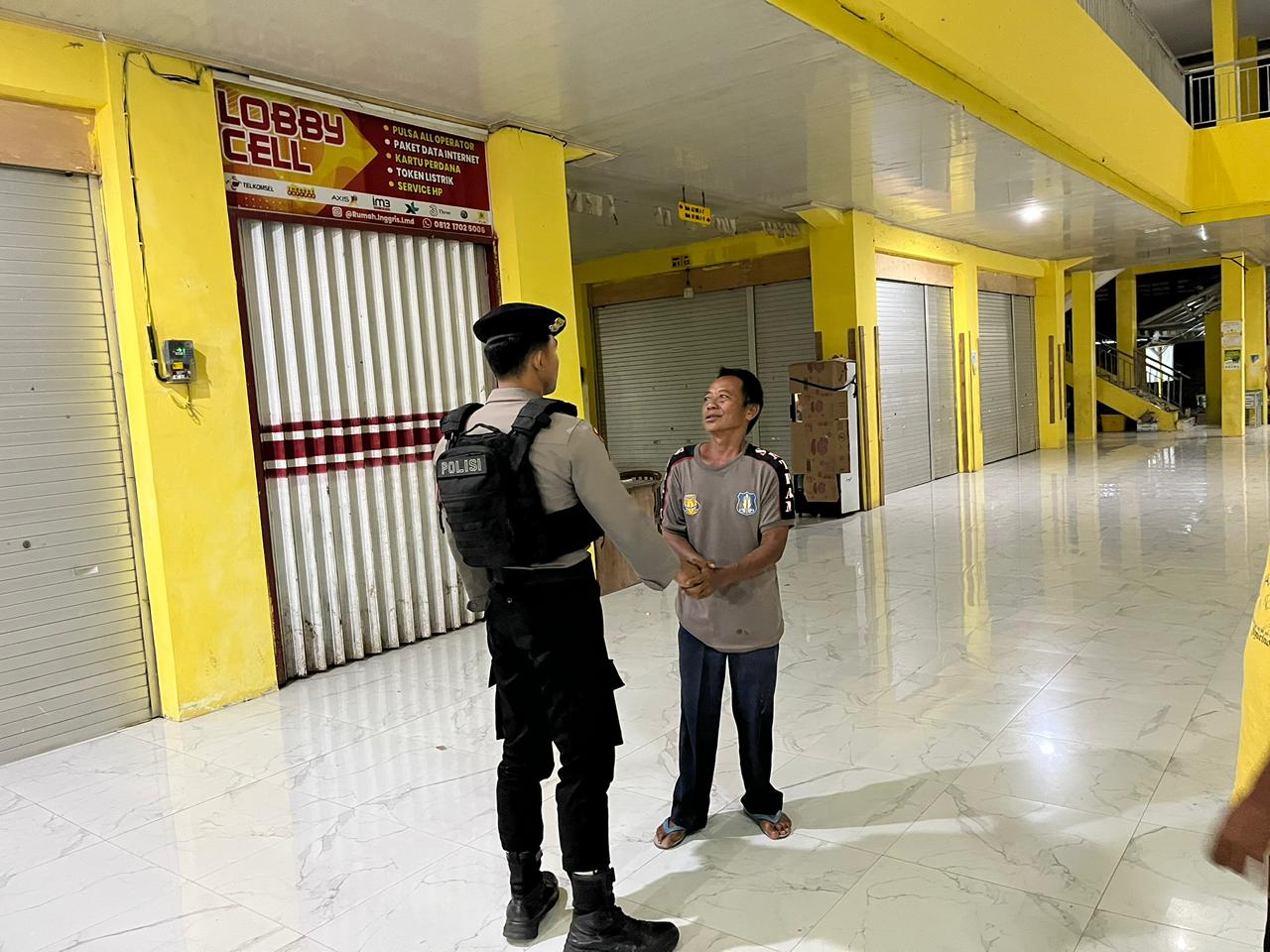 Satuan Samapta Patroli di Pasar Wilayah Hukum Polres Lamandau