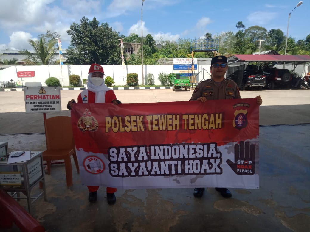 Berikan Edukasi Terkait Bahaya Berita Hoax, Polsek Teweh Tengah Sosialiasikan Anti Hoax Kepada Masyarakat