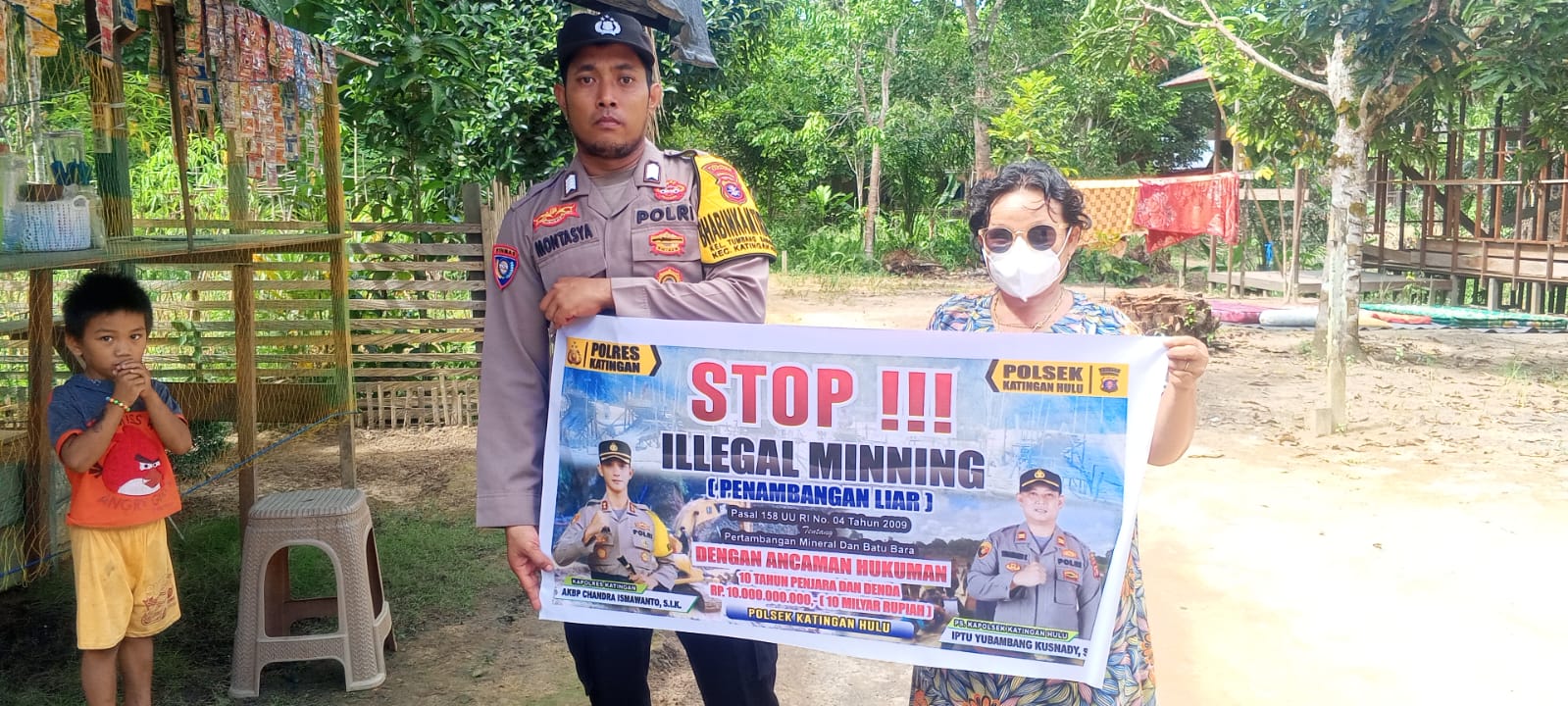 Upaya pencegahan Penambangan Emas Tanpa Ijin (PETI) di Kecamatan Katingan Hulu, Bhabinkamtibmas sosialisasi kepada masyarakat.