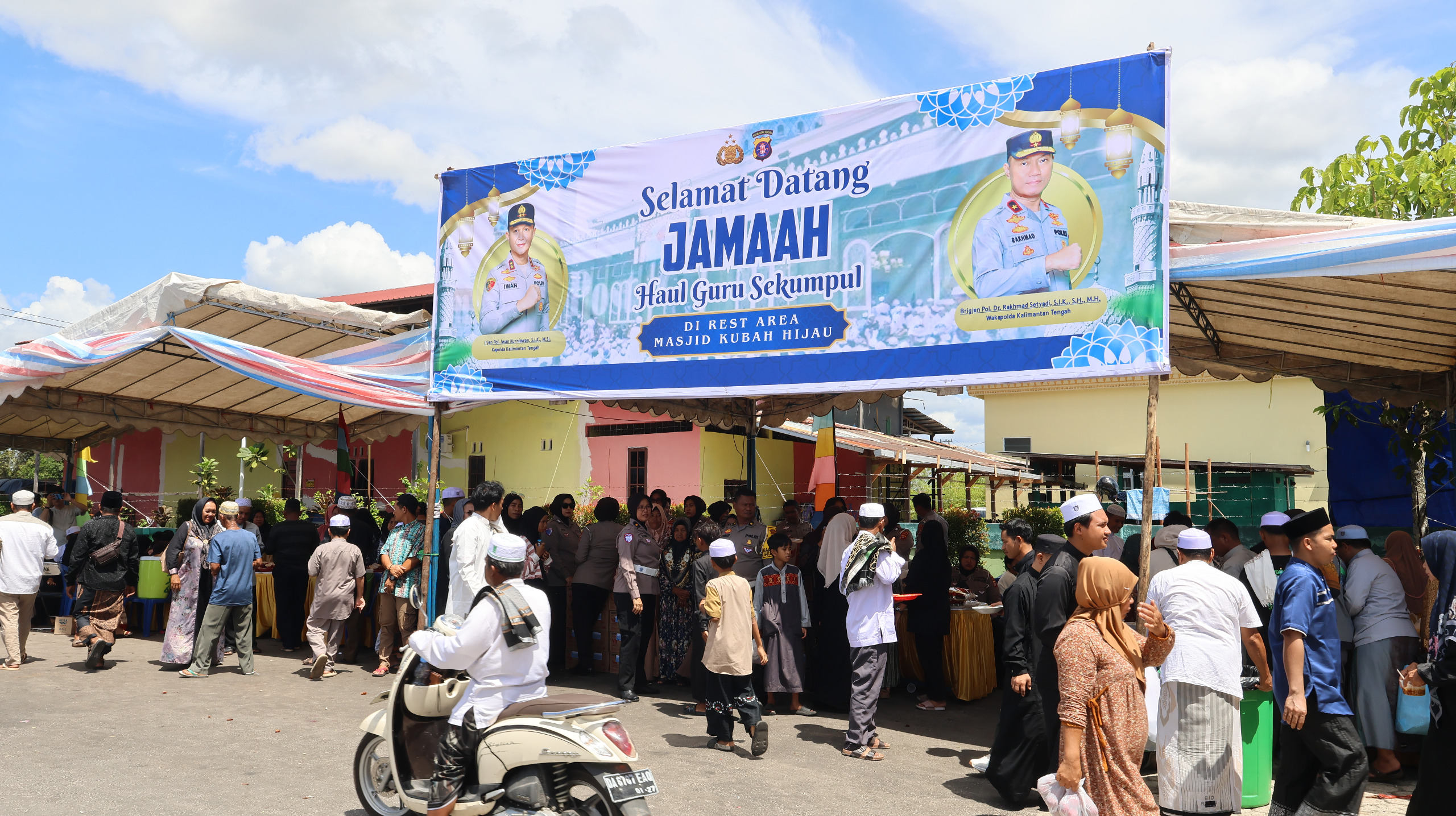 Fasilitasi Rest Area hingga Layanan Kesehatan Gratis, Polda Kalteng Pastikan Jamaah Haul Guru Sekumpul Aman dan Nyaman