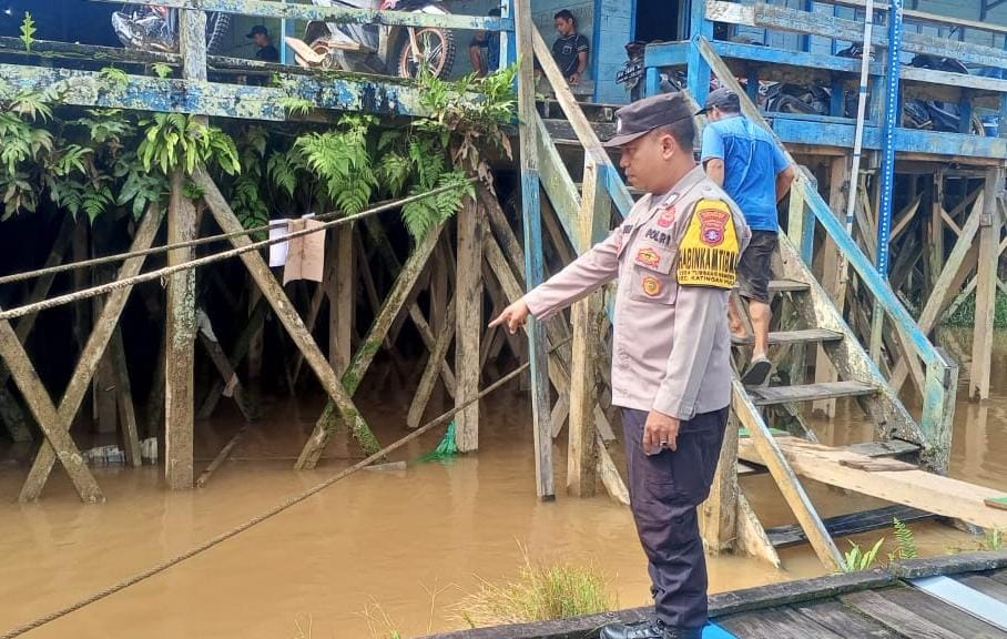 ‎Debit Air terpantau normal, Polsek Katingan Hulu Imbau Warga agar tetap waspada.