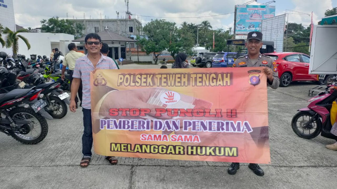 Putus Tindak Pelanggaran Pungli, Personel Polsek Teweh Tengah Himbau Stop Pungli ke Warga