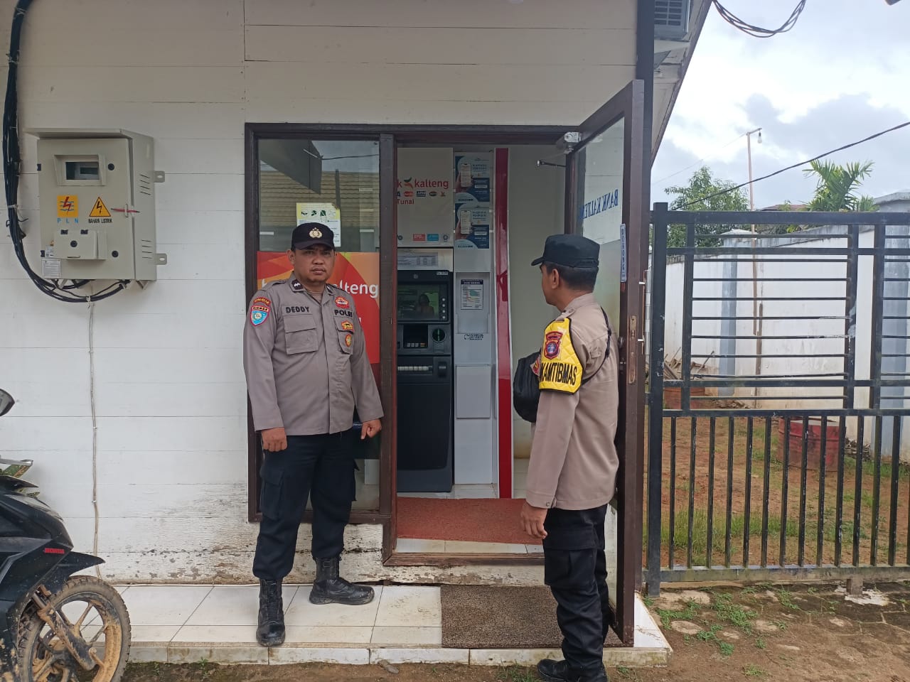 Dengan Menggelar Patroli Rutin, Polsek Marikit Tumbuhkan Kepercayaan Ditengah Masyarakat.