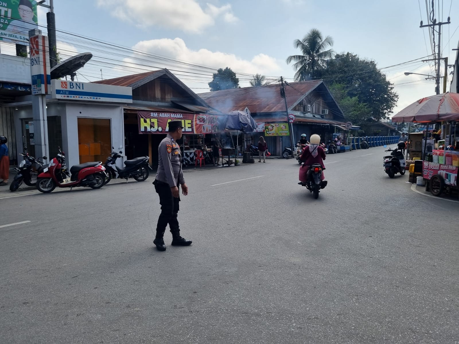 Ciptakan Situasi Kamtibmas Yang Kondusif Di Wilayah Hukum Teweh Tengah, Polsek Teweh Tengah Laksanakan Patroli Kamtibmas