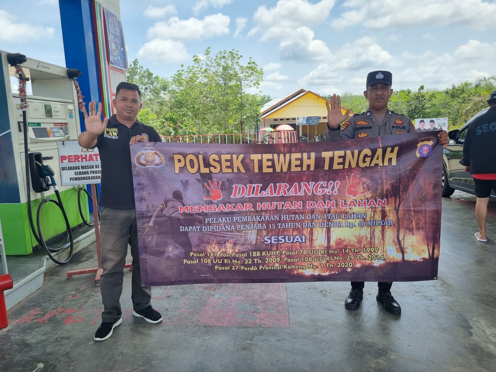 Sosialisasikan Akibat Dari Pembakaran Hutan/Lahan, Polsek Teweh Tengah Sampaikan Bahaya Karhutla Kepada Masyarakat