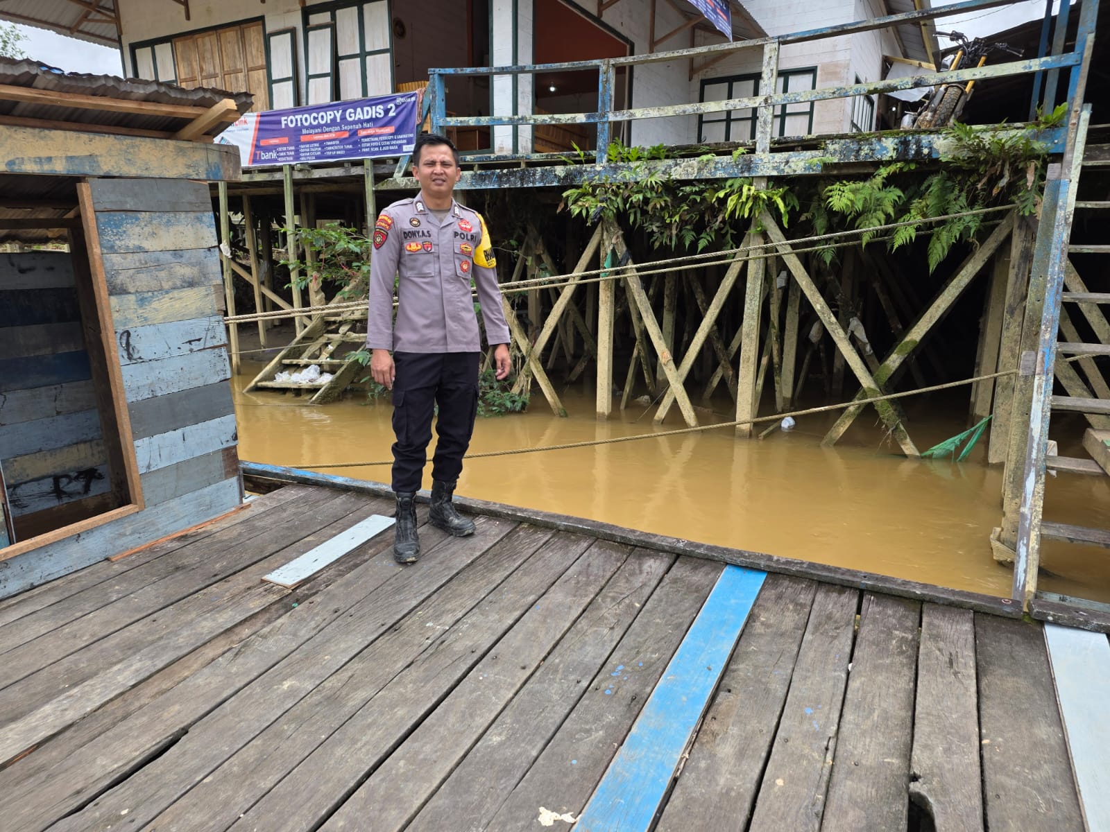 Debit Air terpantau normal , Polsek Katingan Hulu dan Bukit Raya Imbau Warga agar tetap selalu waspada.