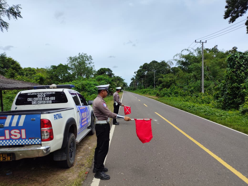 *Antisipasi Laka Lantas, Satlantas Polres Katingan laksanakan patroli ke titik-titik lokasi rawan laka lantas.*
