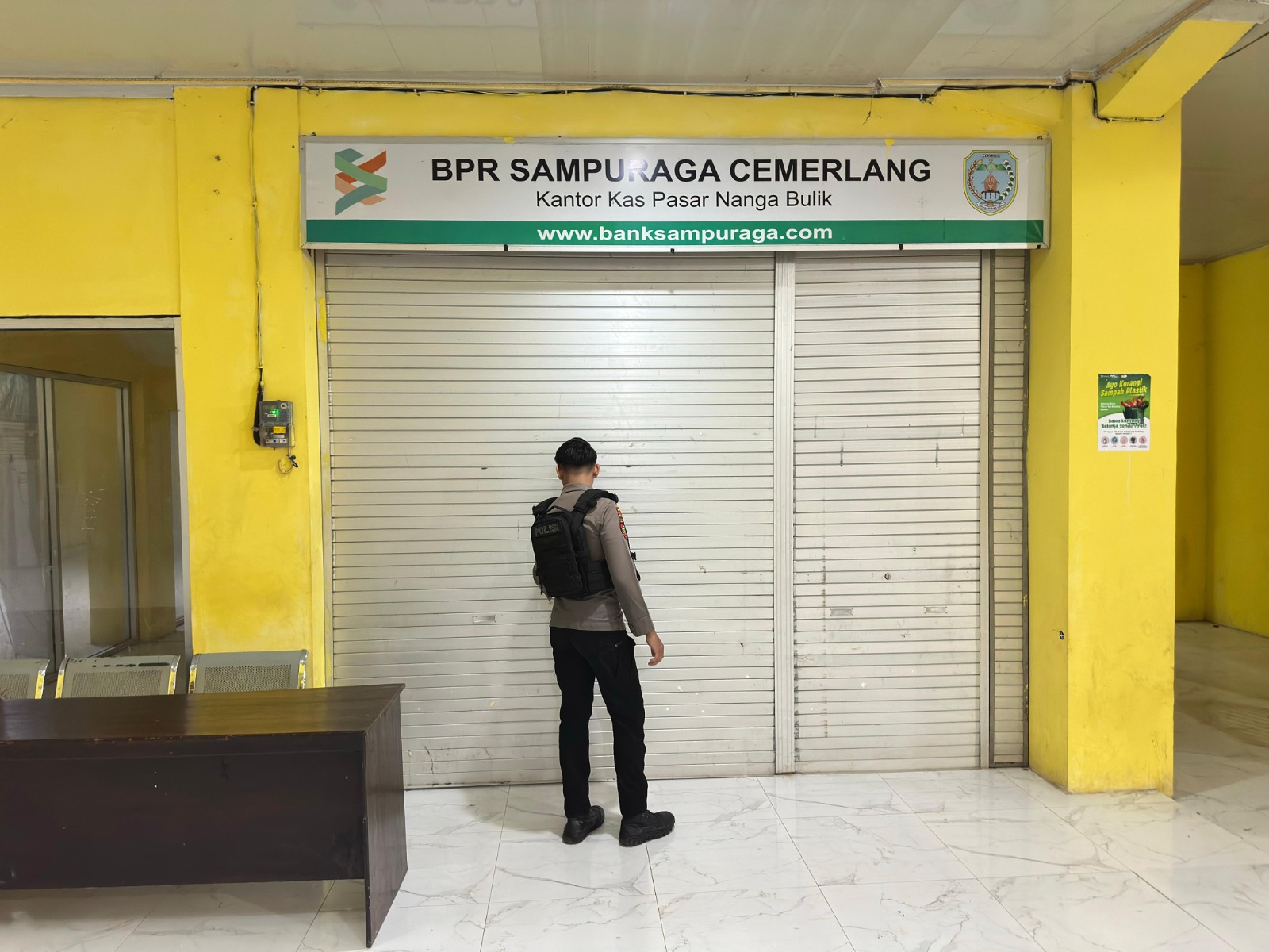 Sat Samapta Laksanakan Sambang Ke Pertokoan