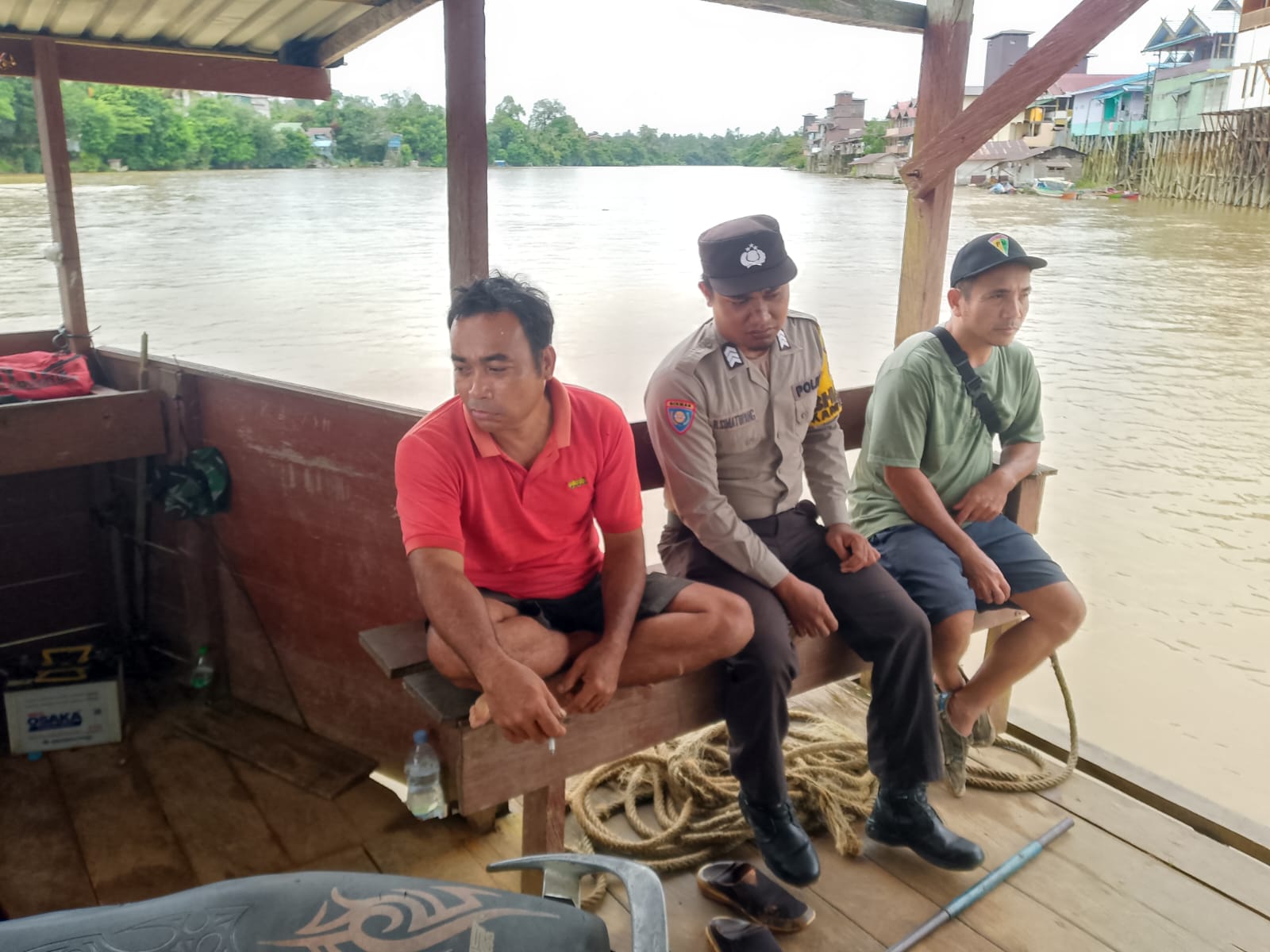 Cooling System Piket Polsek Marikit Sambang warga binaandi Kec Marikit.