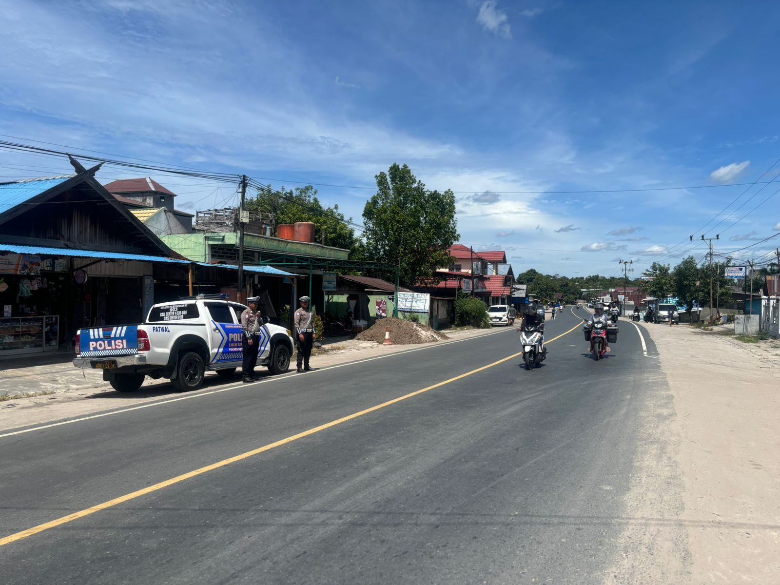 PENLING, Satlantas Polres Katingan Penyuluhan Keliling Kepada Para Pengendara