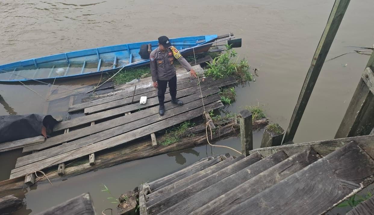 Piket Polsek Cek Debit Air Sungai Lamandau