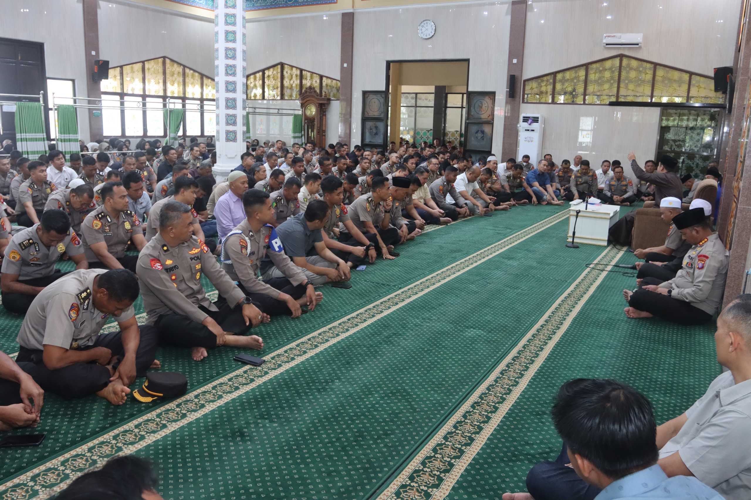 Perkuat Mental Spiritual Personel, Polda Kalteng Gelar Binrohtal Lintas Agama