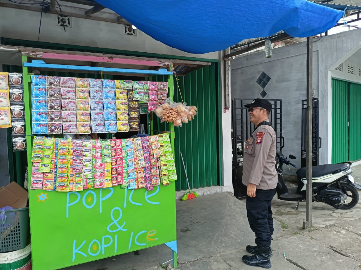 Sampaikan Pola Hidup Sehat Kepada Warga, Polsek Teweh Tengah Sosialisasikan Germas ke Masyarakat