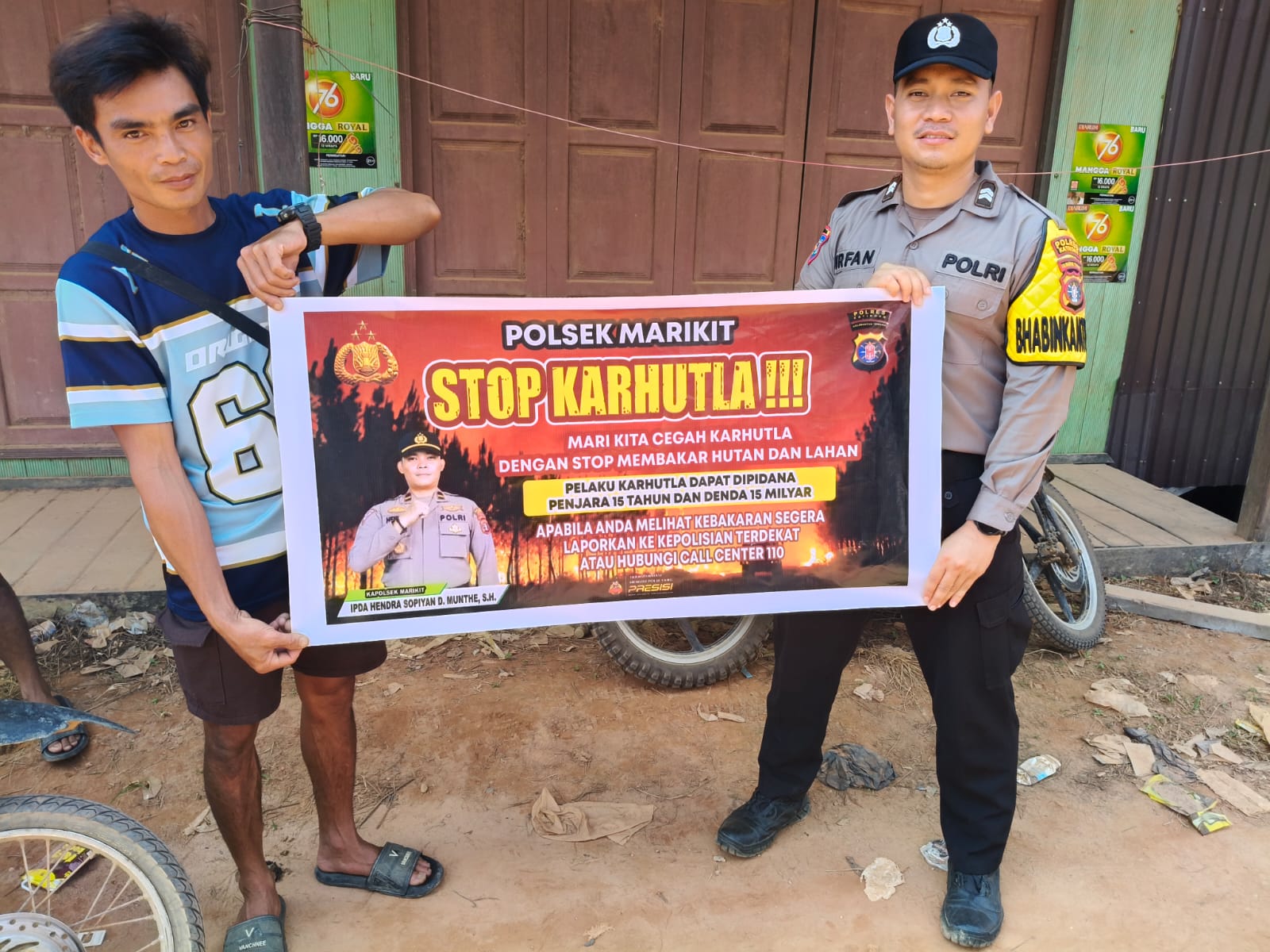 Personil Polsek Marikit Melaksanakan Sosialisasi Tentang Larangan Membakar Hutan Dan Lahan.