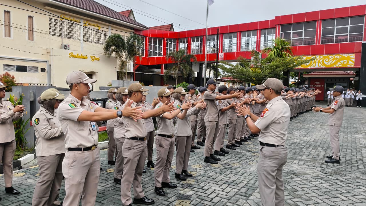 Tingkatkan Kepatuhan Hand Hygiene, Rumkit Bhayangkara Laksanakan Sharing Session Persiapan Reakreditasi